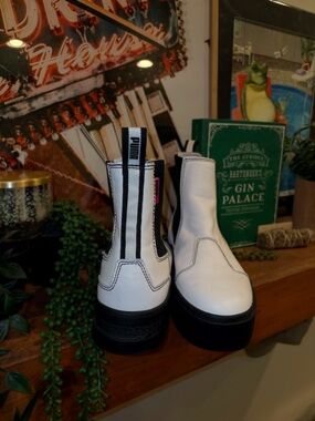 Puma - Women’s Mayze Chelsea Platform Boots